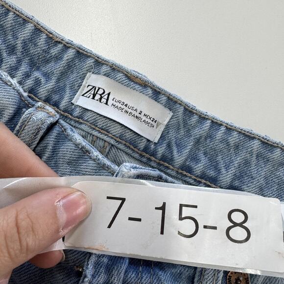 Zara Jeans Womens 2 EUR 34 Light Blue Distressed Ripped Straight Leg Frayed Hem - Picture 3 of 9